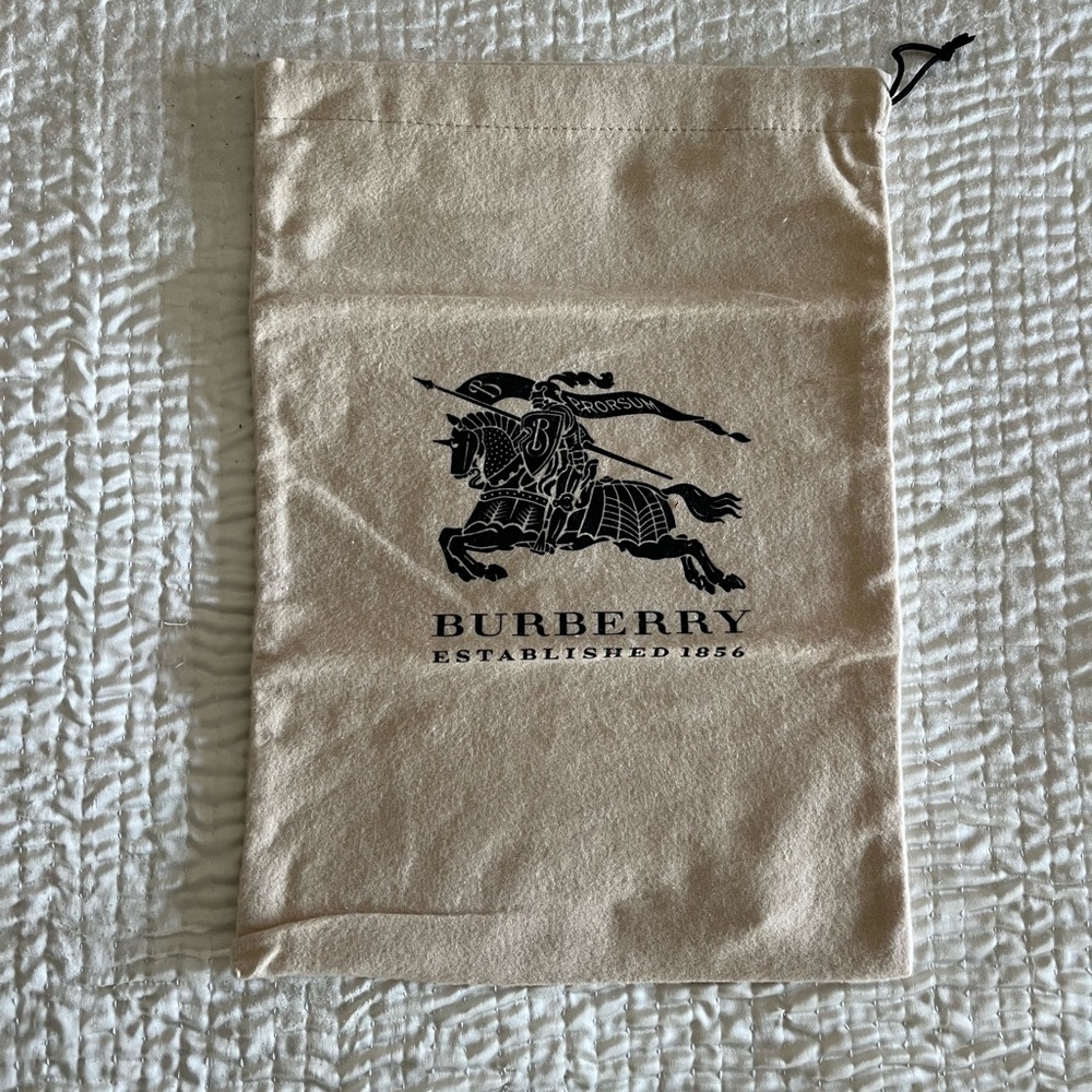 Burberry Dust bag